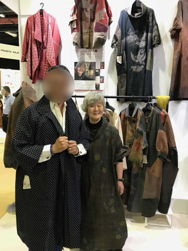 ワールドアートドバイ　創作服