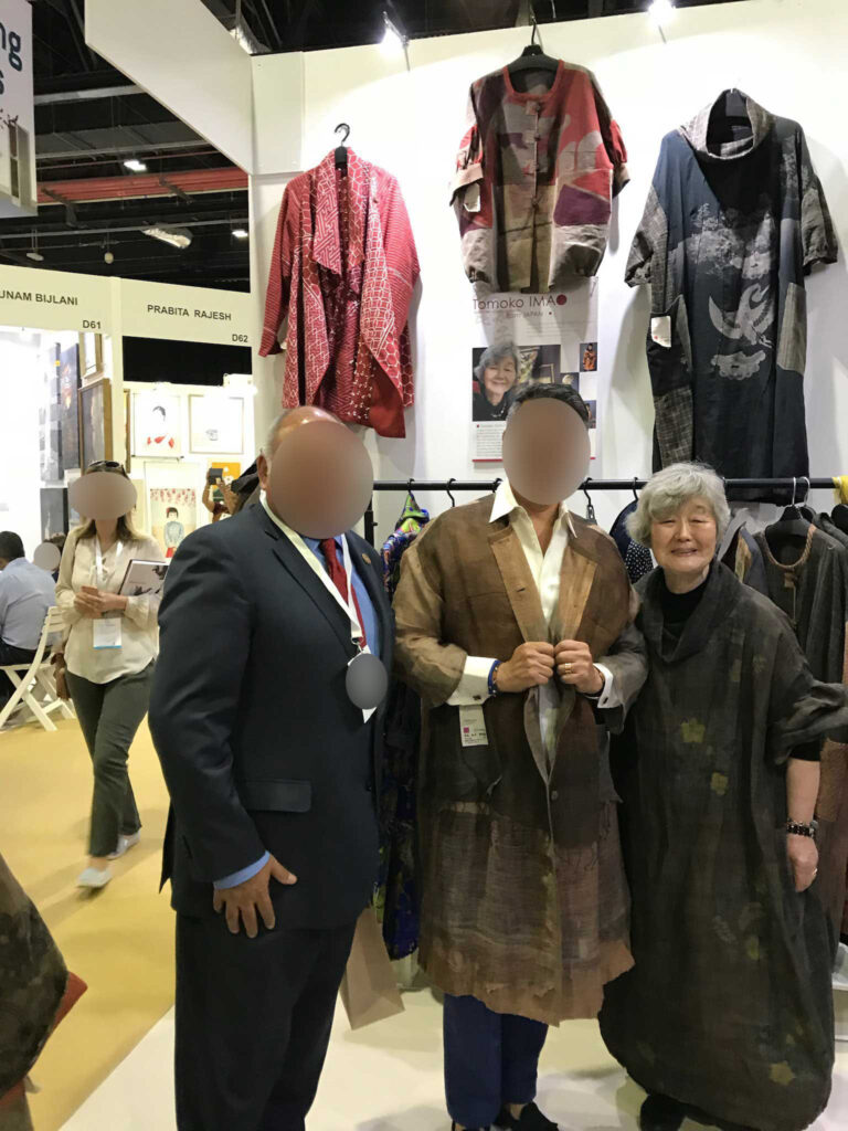 ワールドアートドバイ　創作服